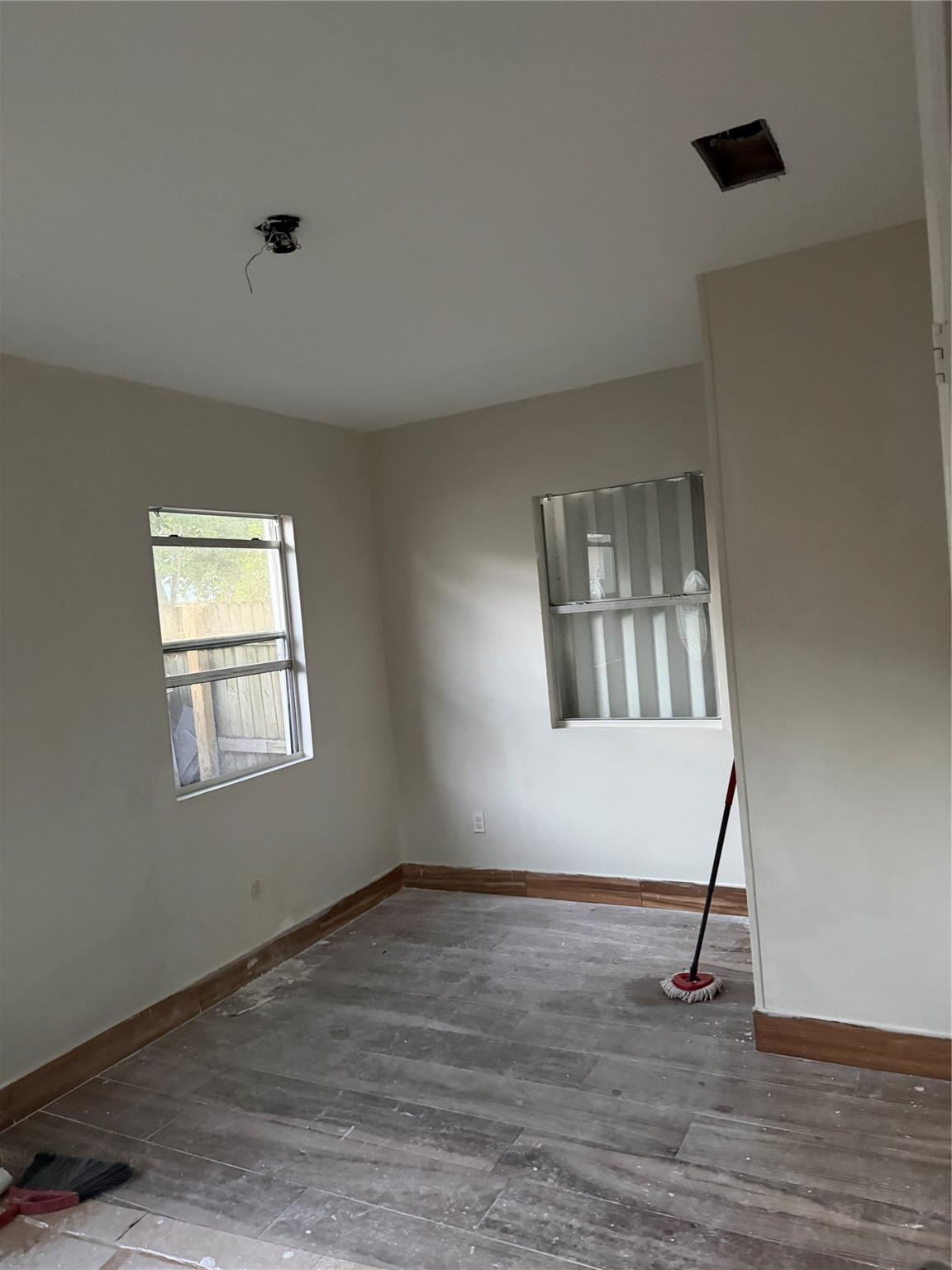 Sandalfoot Cove Sec 02 - Residential Lease