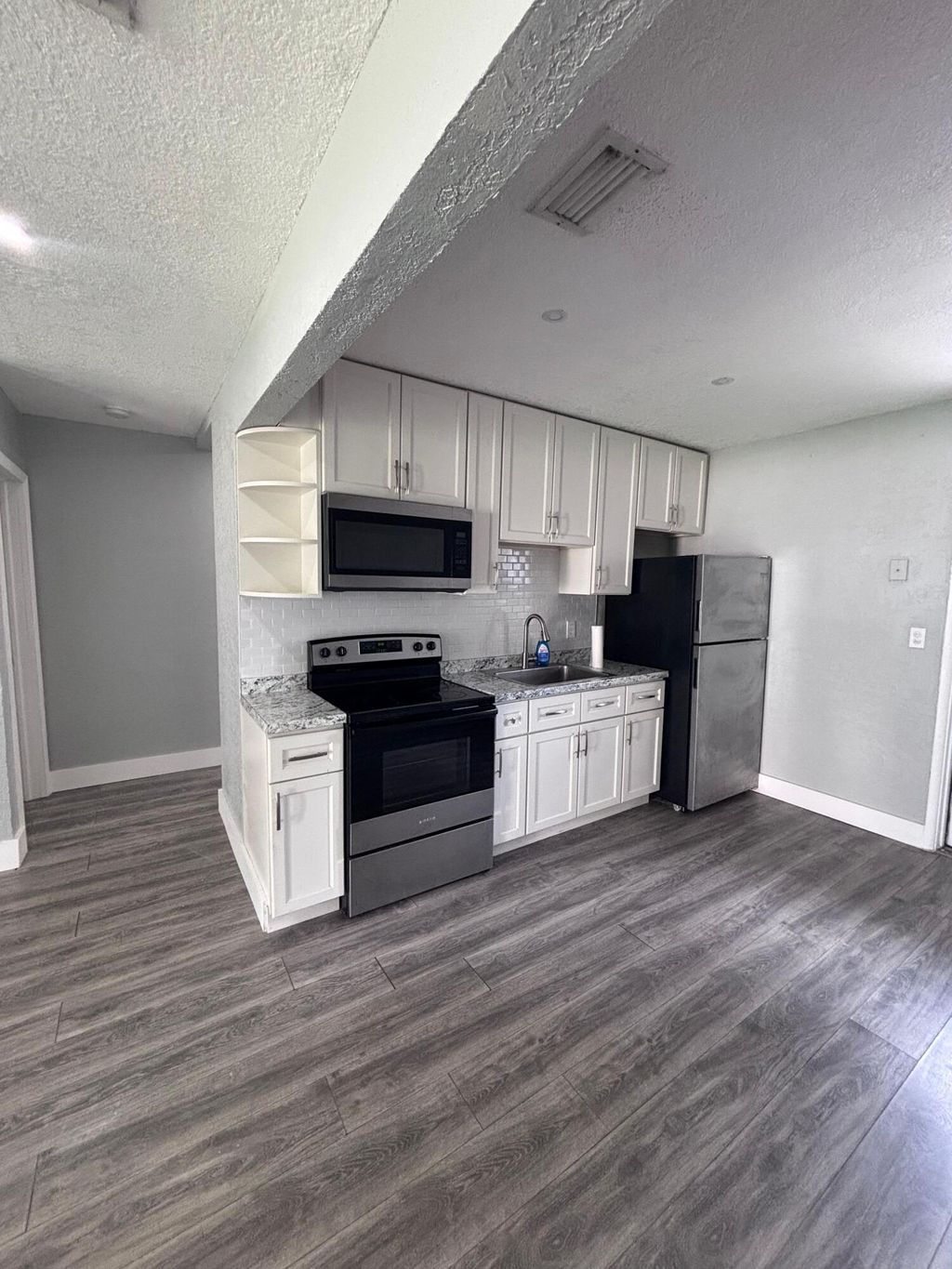 Photo of 6760 Park Street #B, Hollywood, FL 33024 (MLS # B26030437)