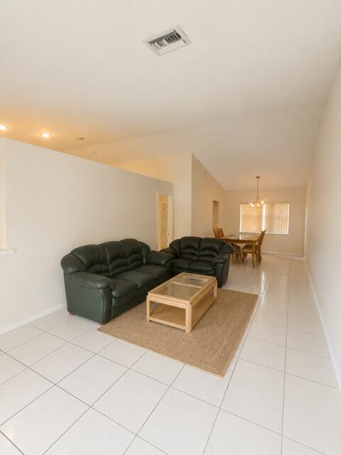 13514 NW 7TH Street