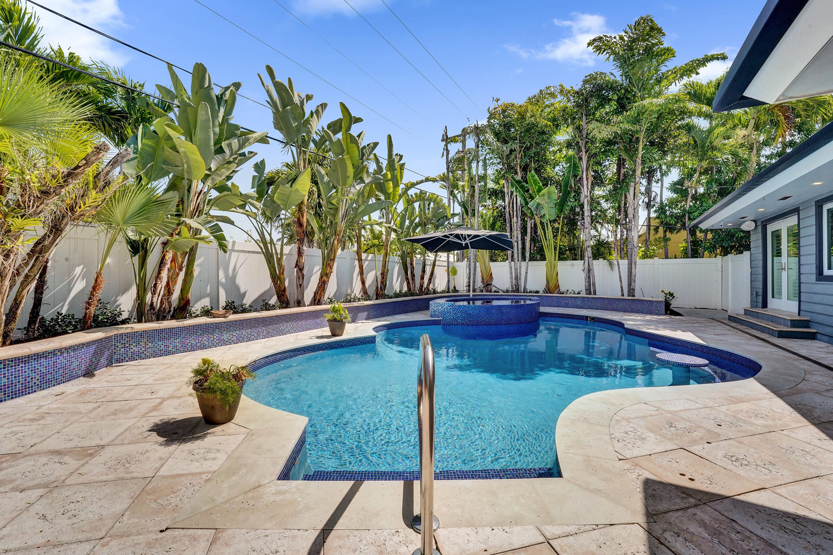 2601 NE 29TH Street