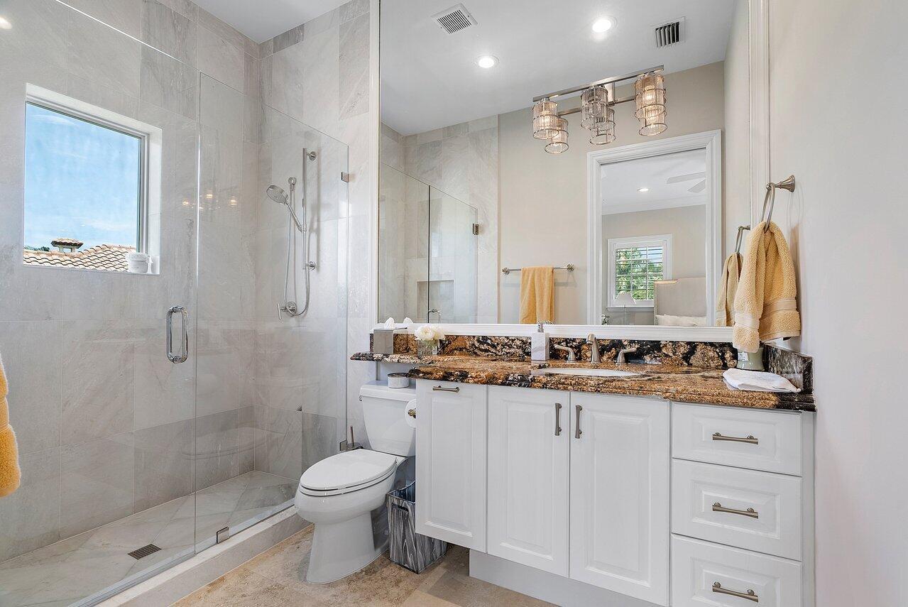 Royal Palm Yacht & Countr - Residential