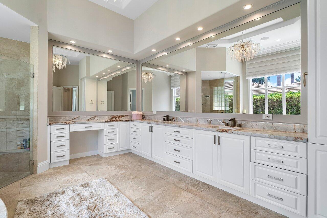 Royal Palm Yacht & Countr - Residential