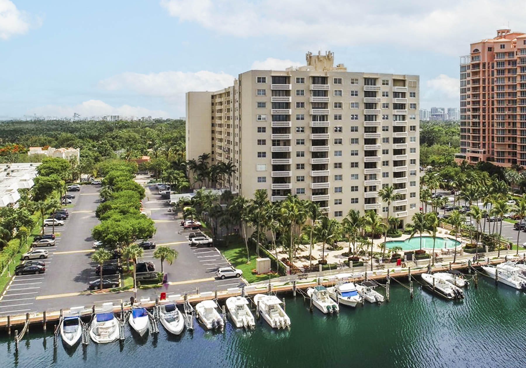 GABLES WATERWAY TOWERS CONDO - Residential