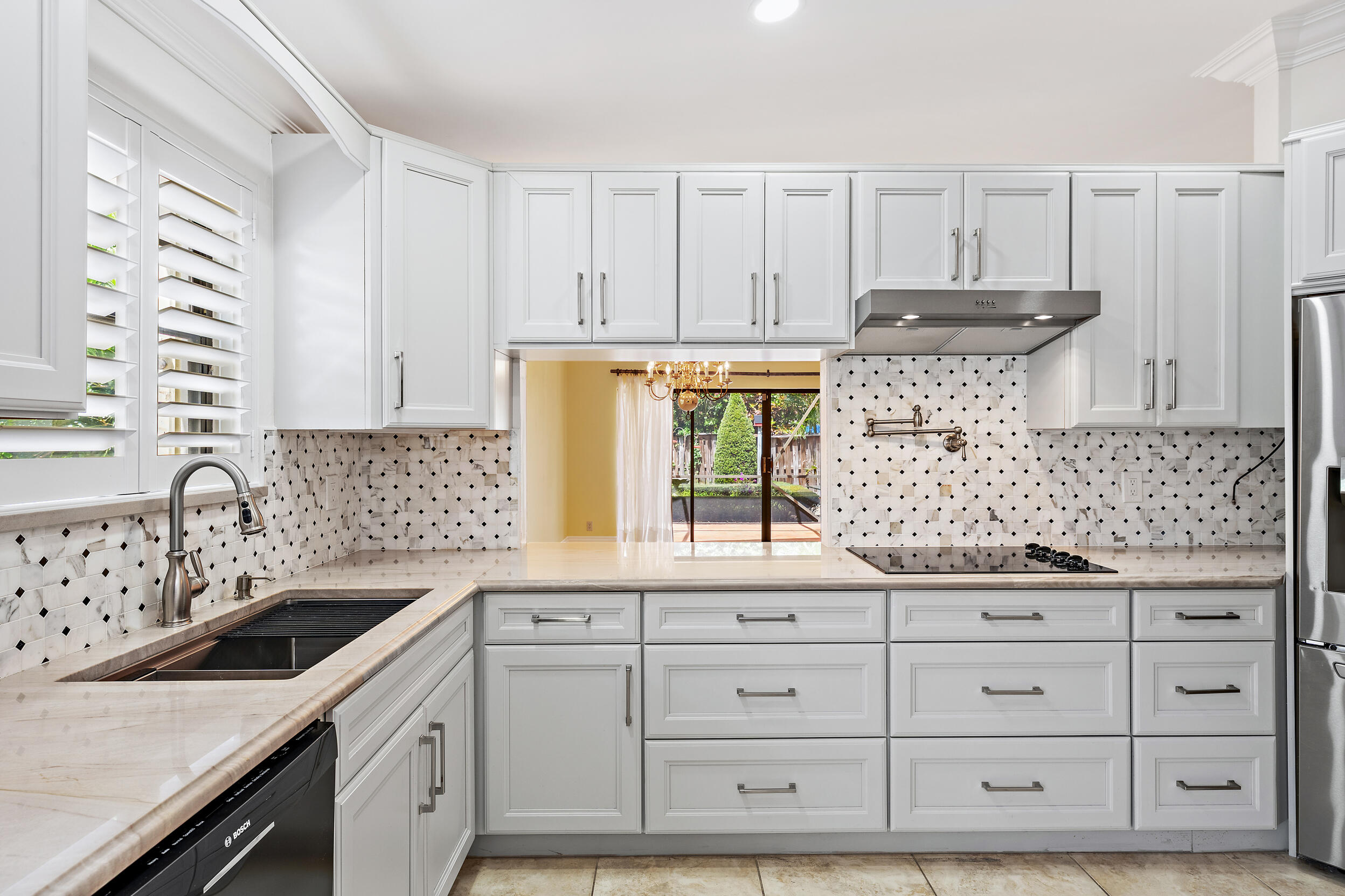 Crystal Pointe - Residential