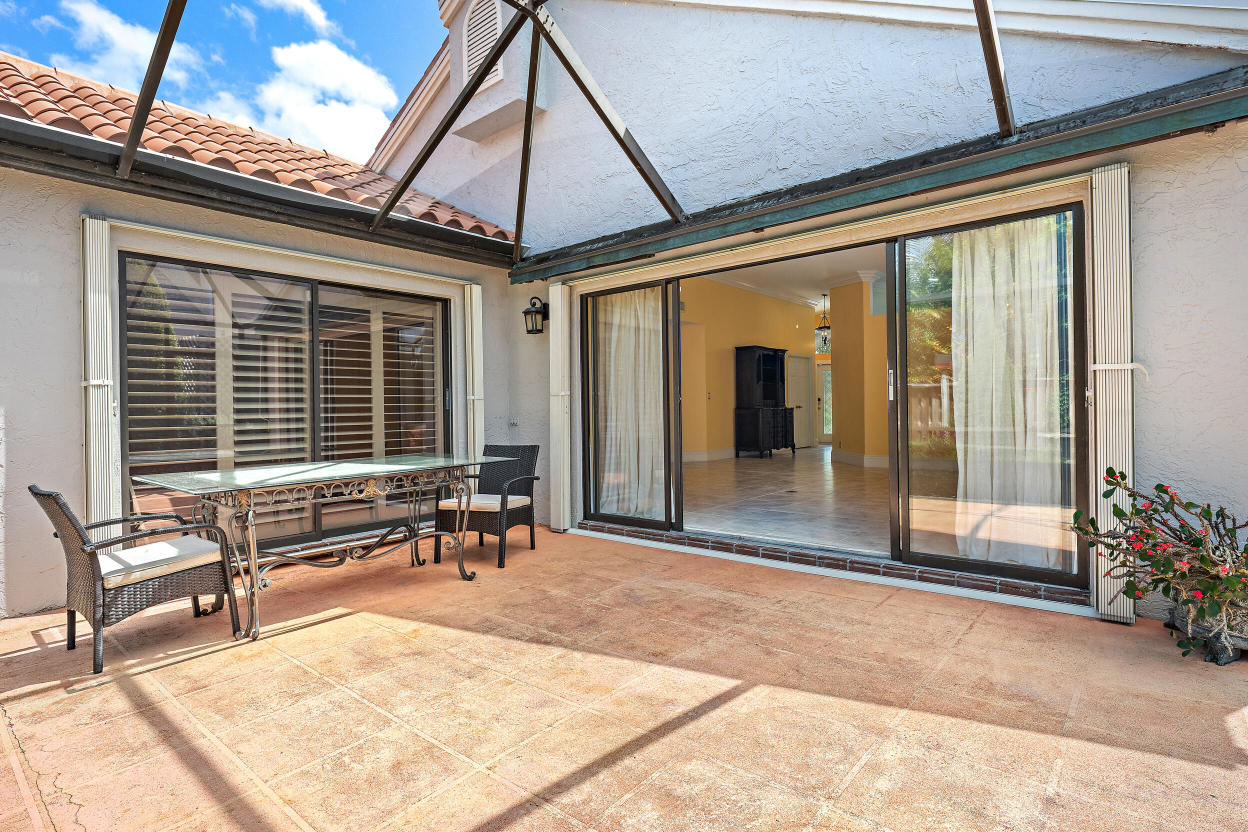 Crystal Pointe - Residential