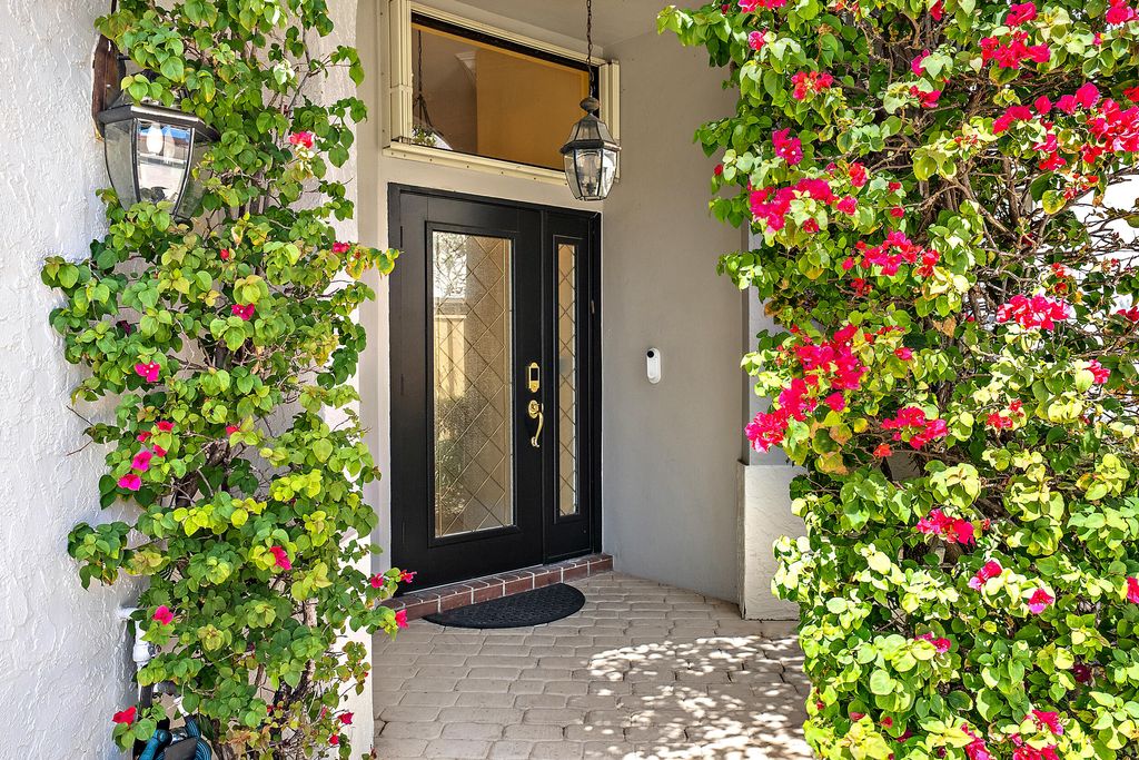 Photo of 13305 St Tropez Circle, Palm Beach Gardens, FL 33410 (MLS # B26005853)