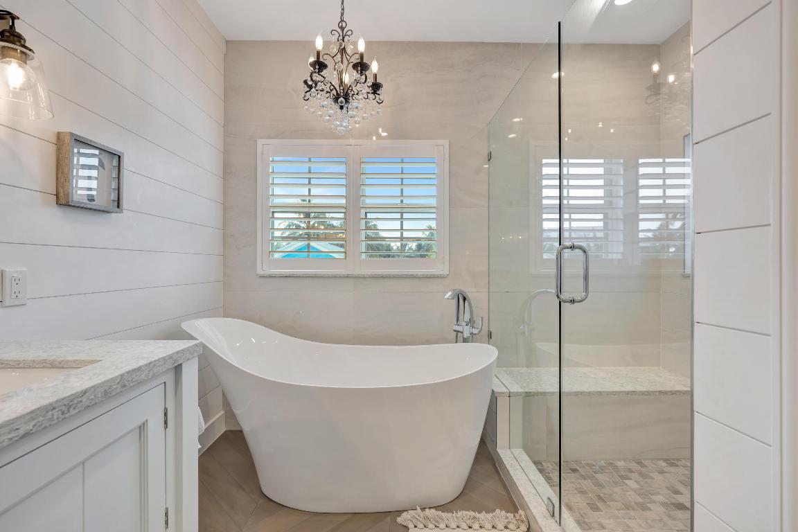 MERCURY RISING - Residential