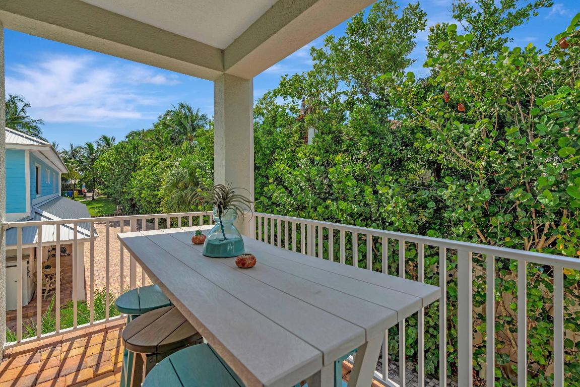 MERCURY RISING - Residential