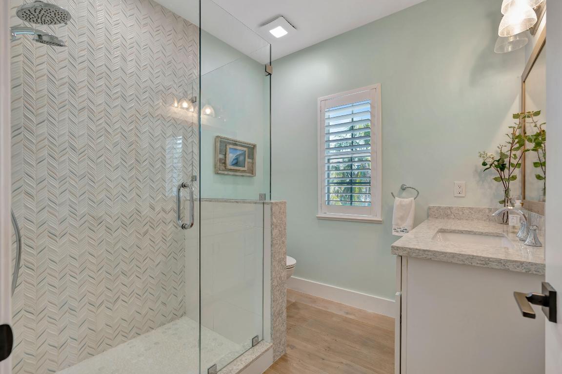 MERCURY RISING - Residential