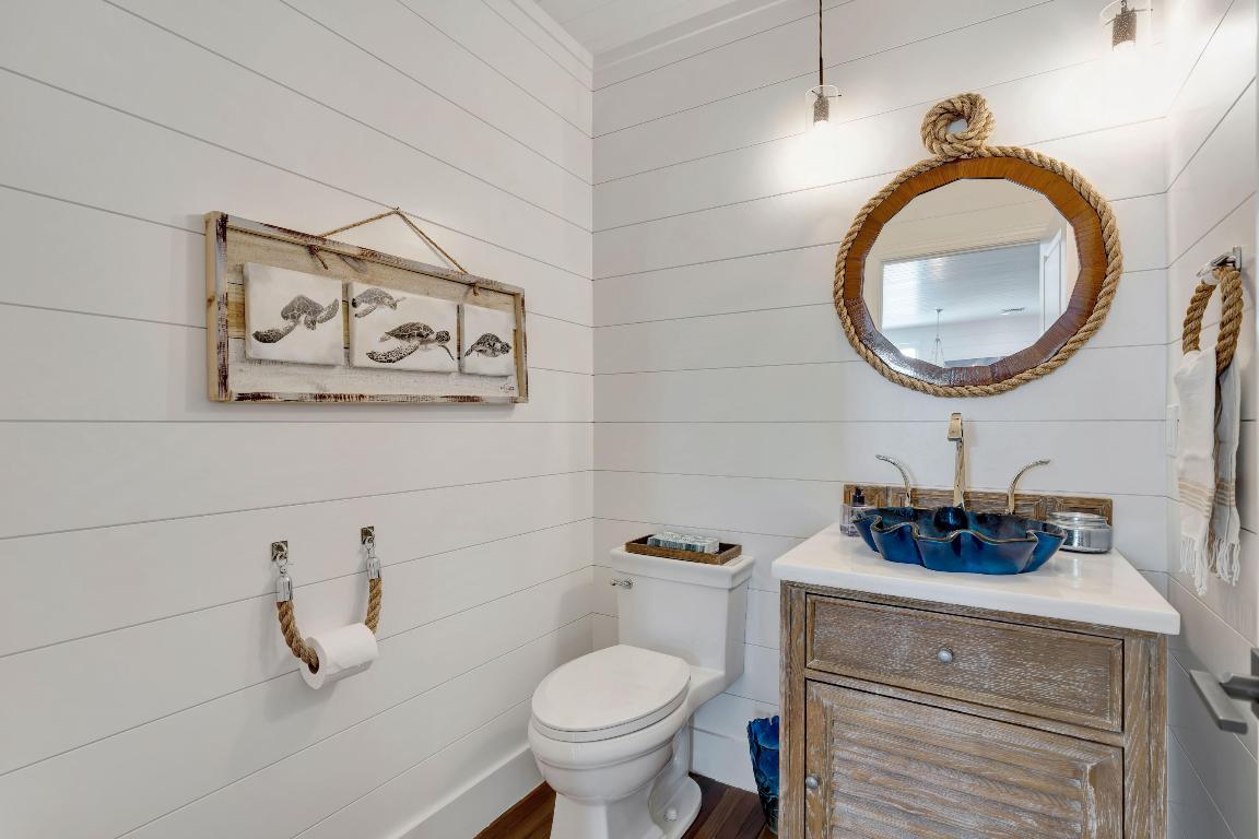 MERCURY RISING - Residential