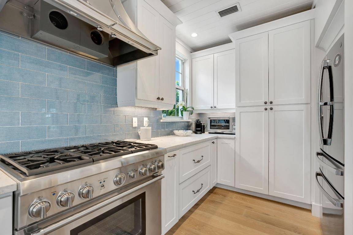 MERCURY RISING - Residential