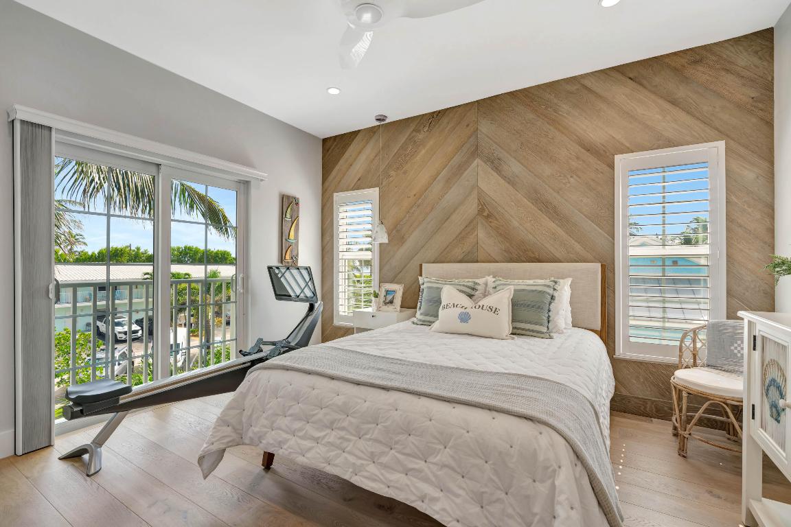 MERCURY RISING - Residential