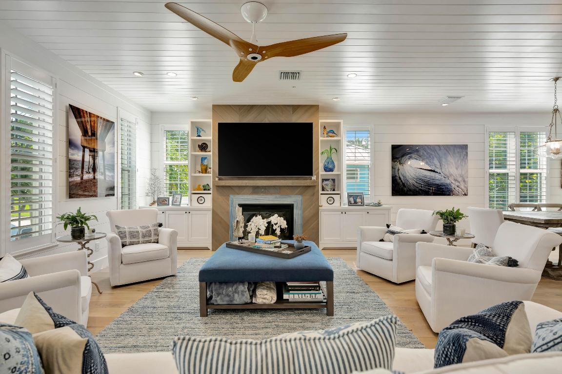 MERCURY RISING - Residential