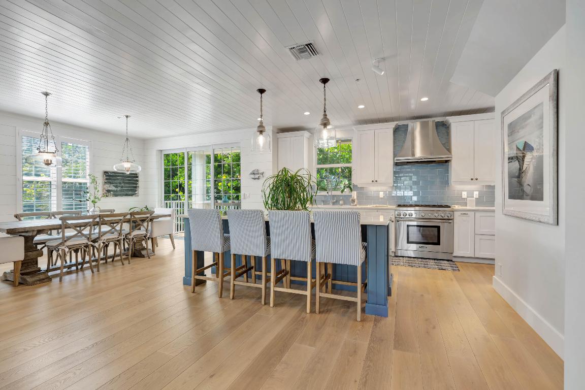 MERCURY RISING - Residential