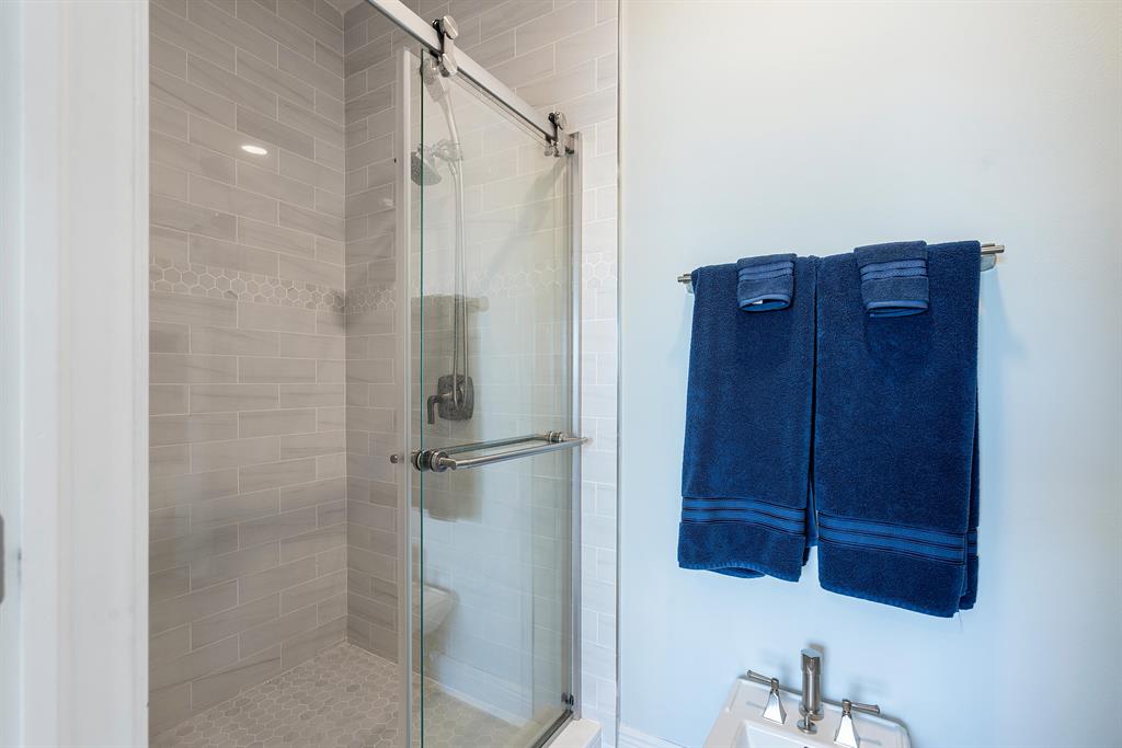 PALM BEACH ISLES 2 - Residential