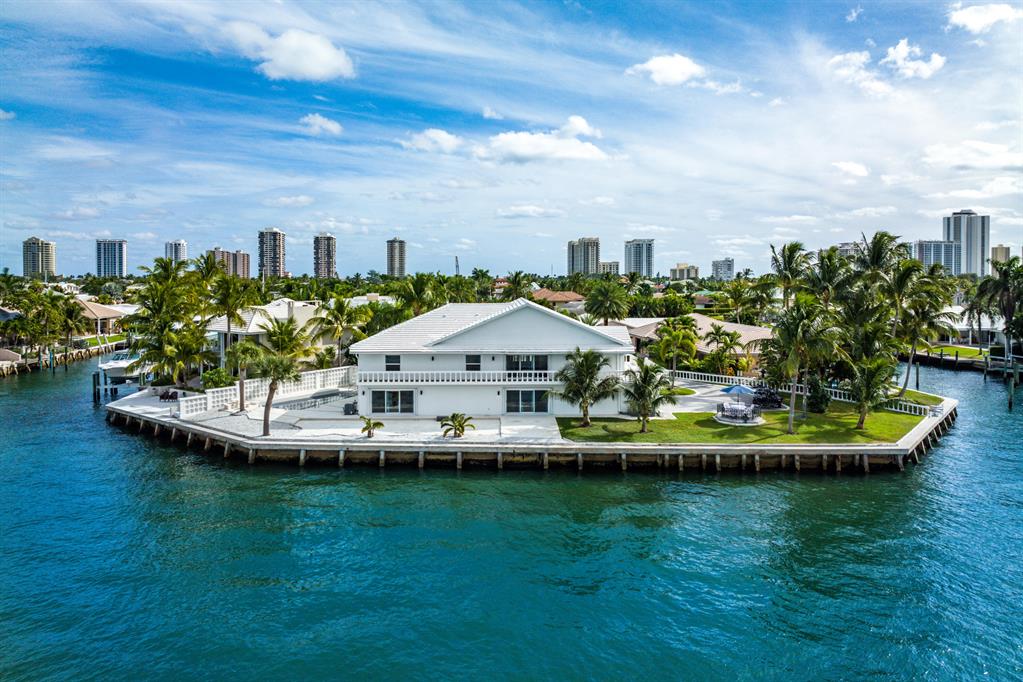 PALM BEACH ISLES 2 - Residential