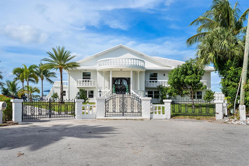 PALM BEACH ISLES 2 - Residential