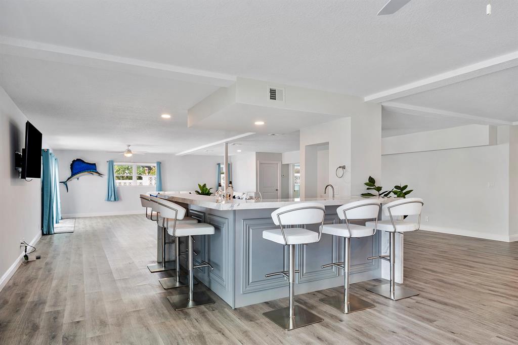 PALM BEACH ISLES 2 - Residential