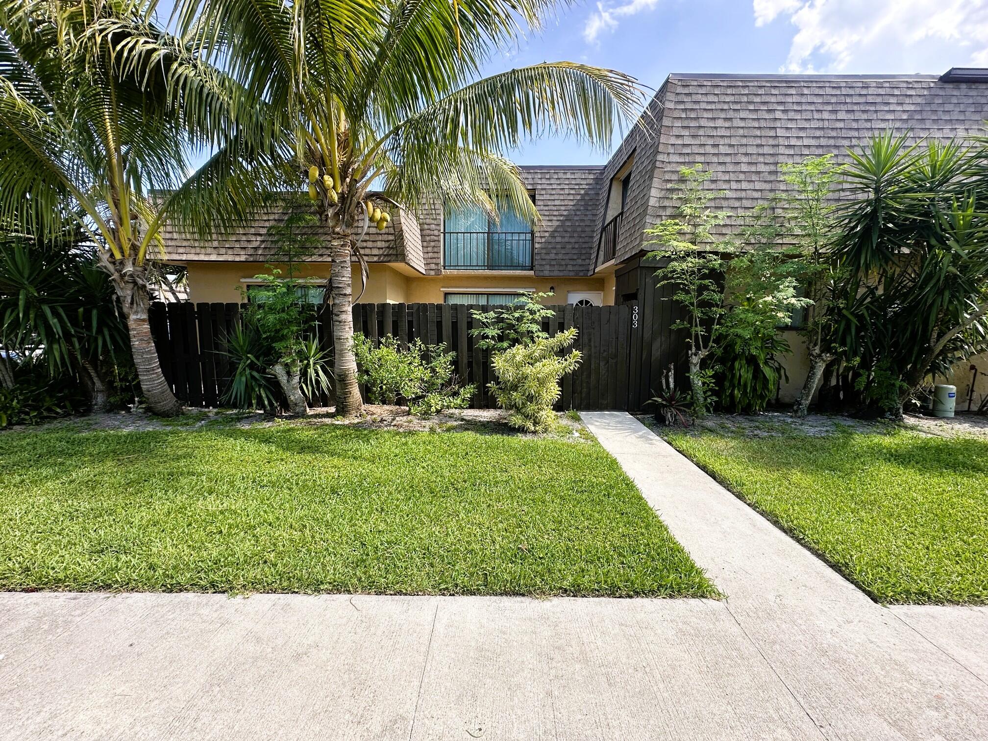 Photo 1 of 30 — 303 Waterview Drive, Palm Springs, FL 33461