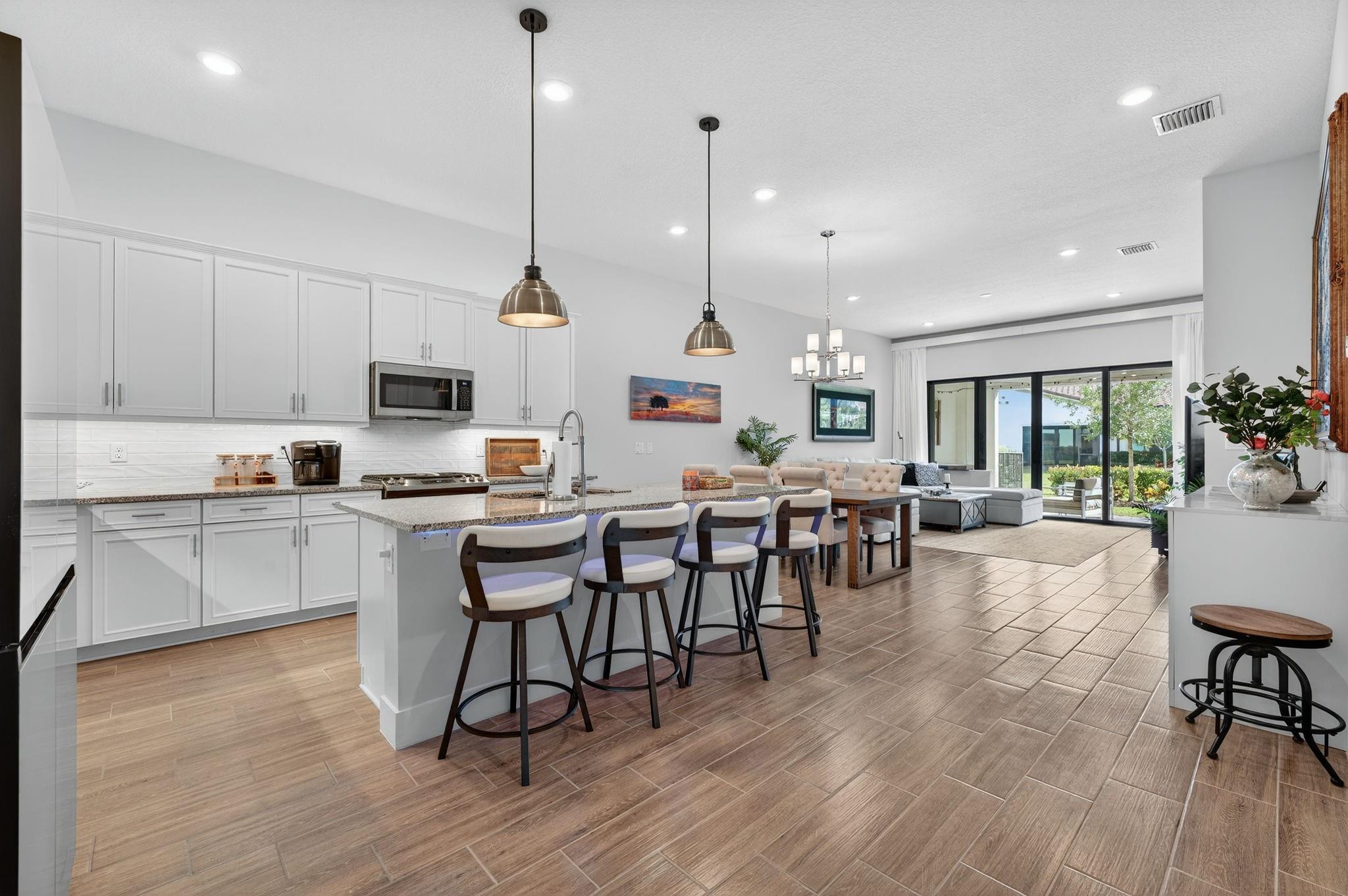 THE FALLS AT PARKLAND - Residential