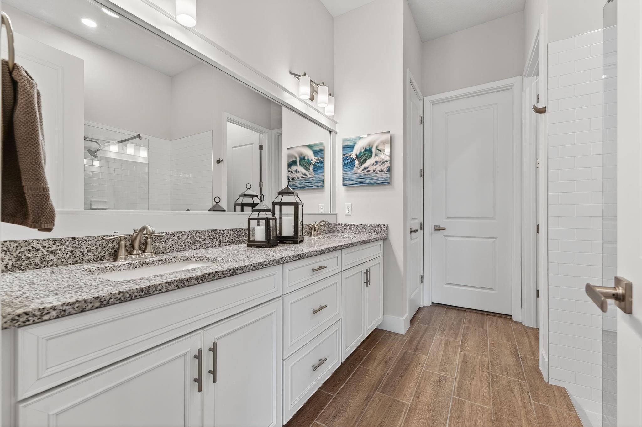 THE FALLS AT PARKLAND - Residential