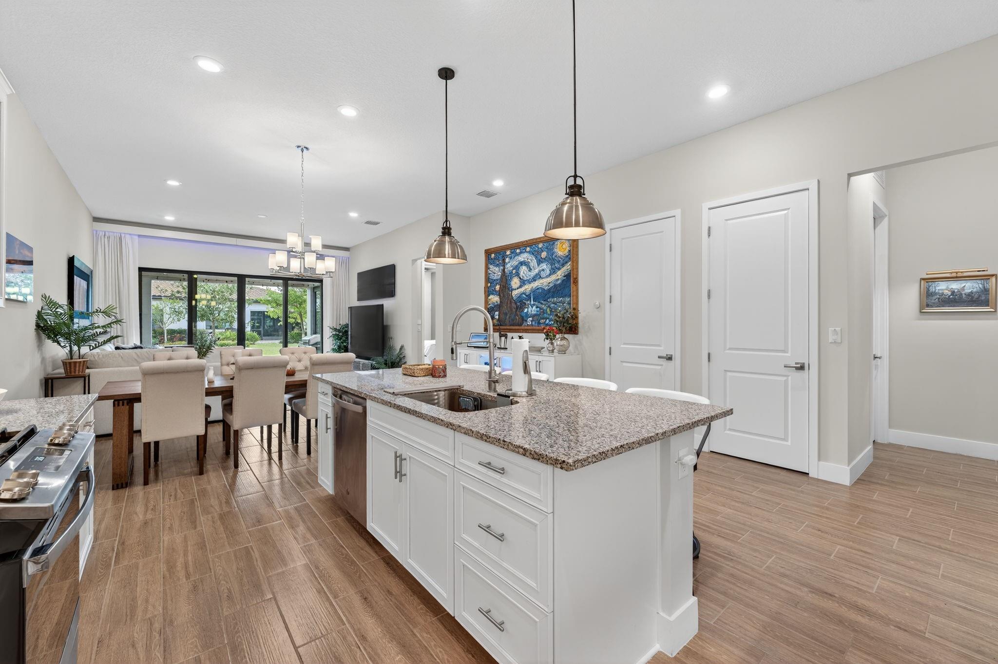 THE FALLS AT PARKLAND - Residential