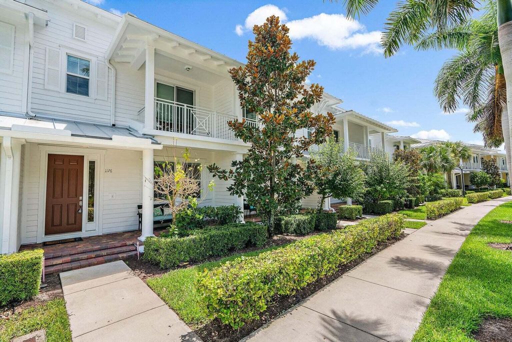 Photo of 1176 S Community Drive, Jupiter, FL 33458 (MLS # R11003264)