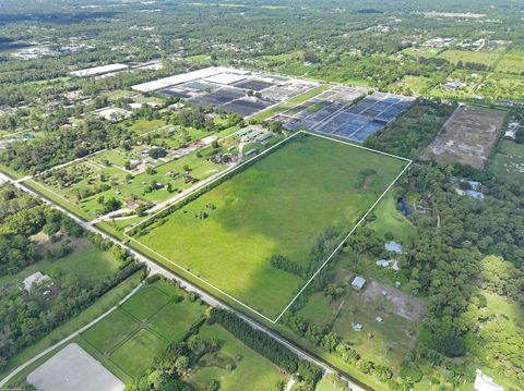 2761 E Road Loxahatchee Groves FL 33470