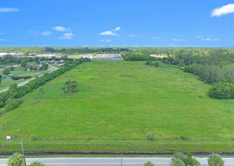 2761 E Road Loxahatchee Groves FL 33470