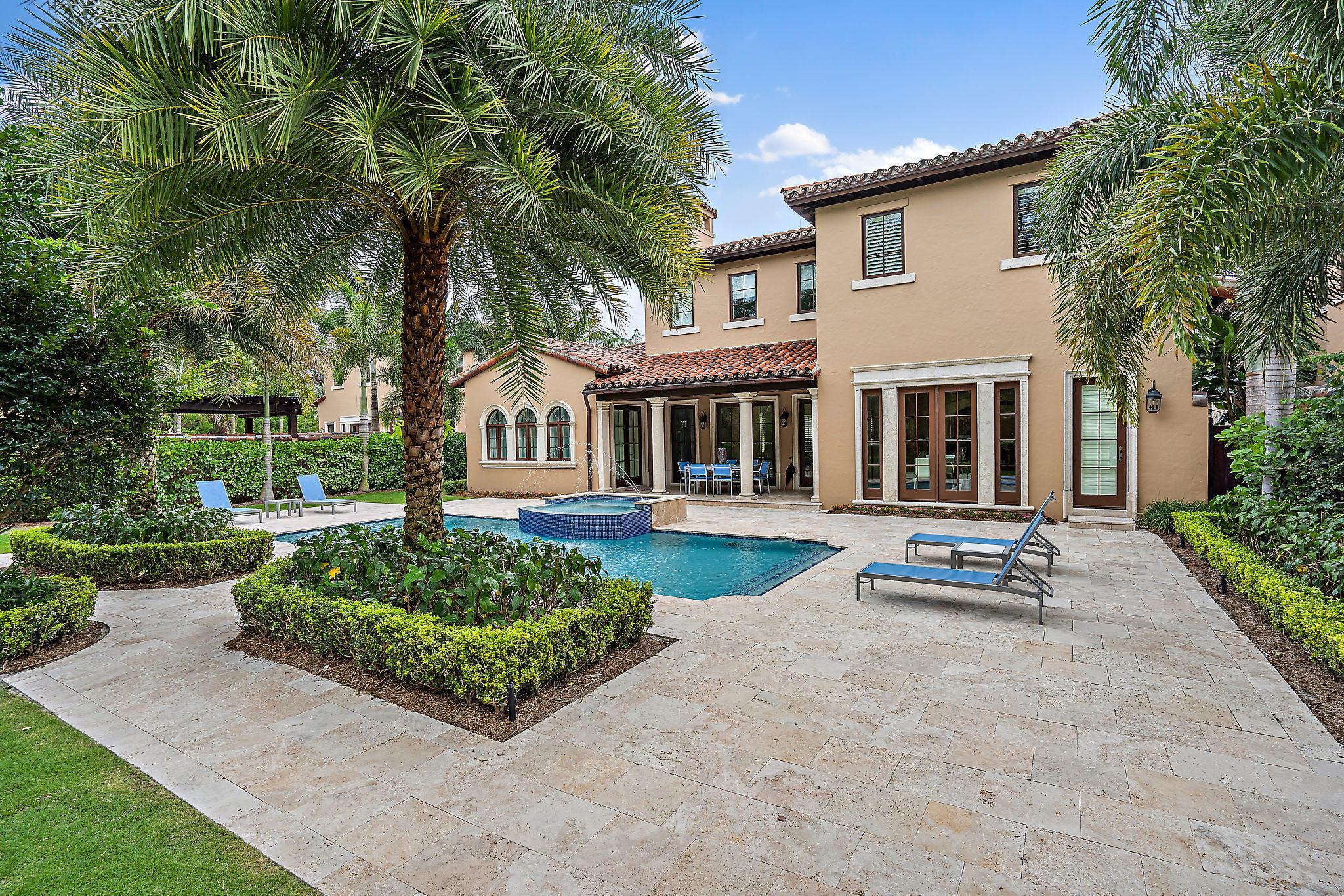 BEARS CLUB - Residential