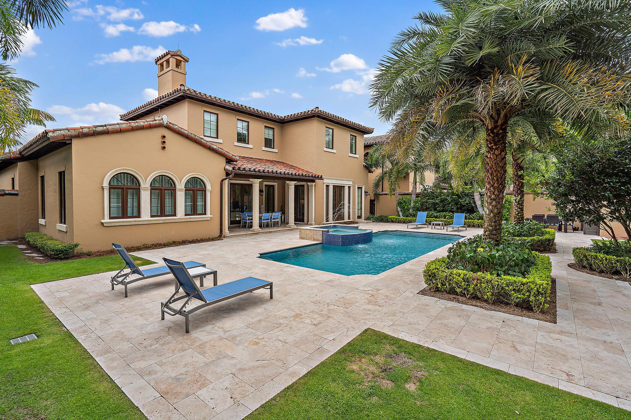 BEARS CLUB - Residential