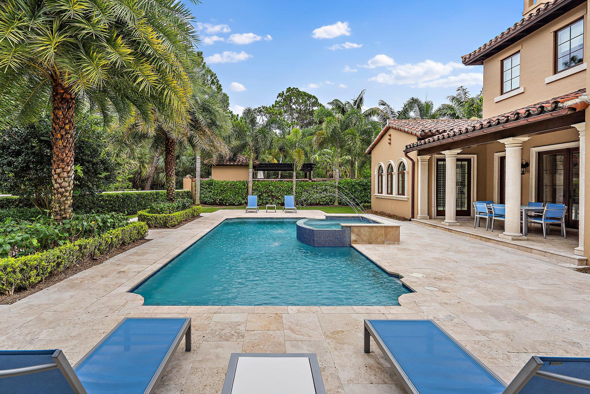 BEARS CLUB - Residential