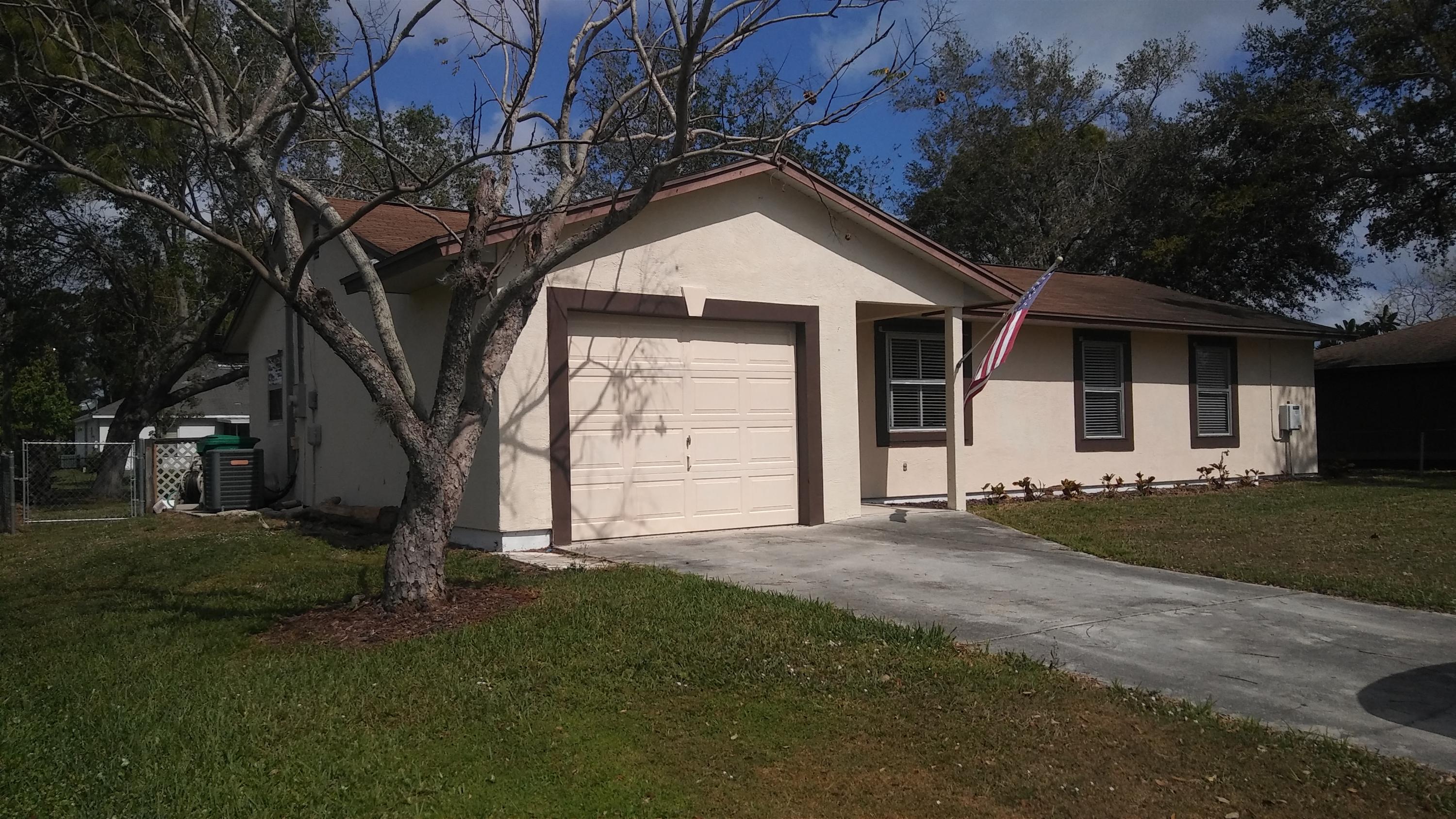 PORT ST LUCIE SECTION 4 - Residential