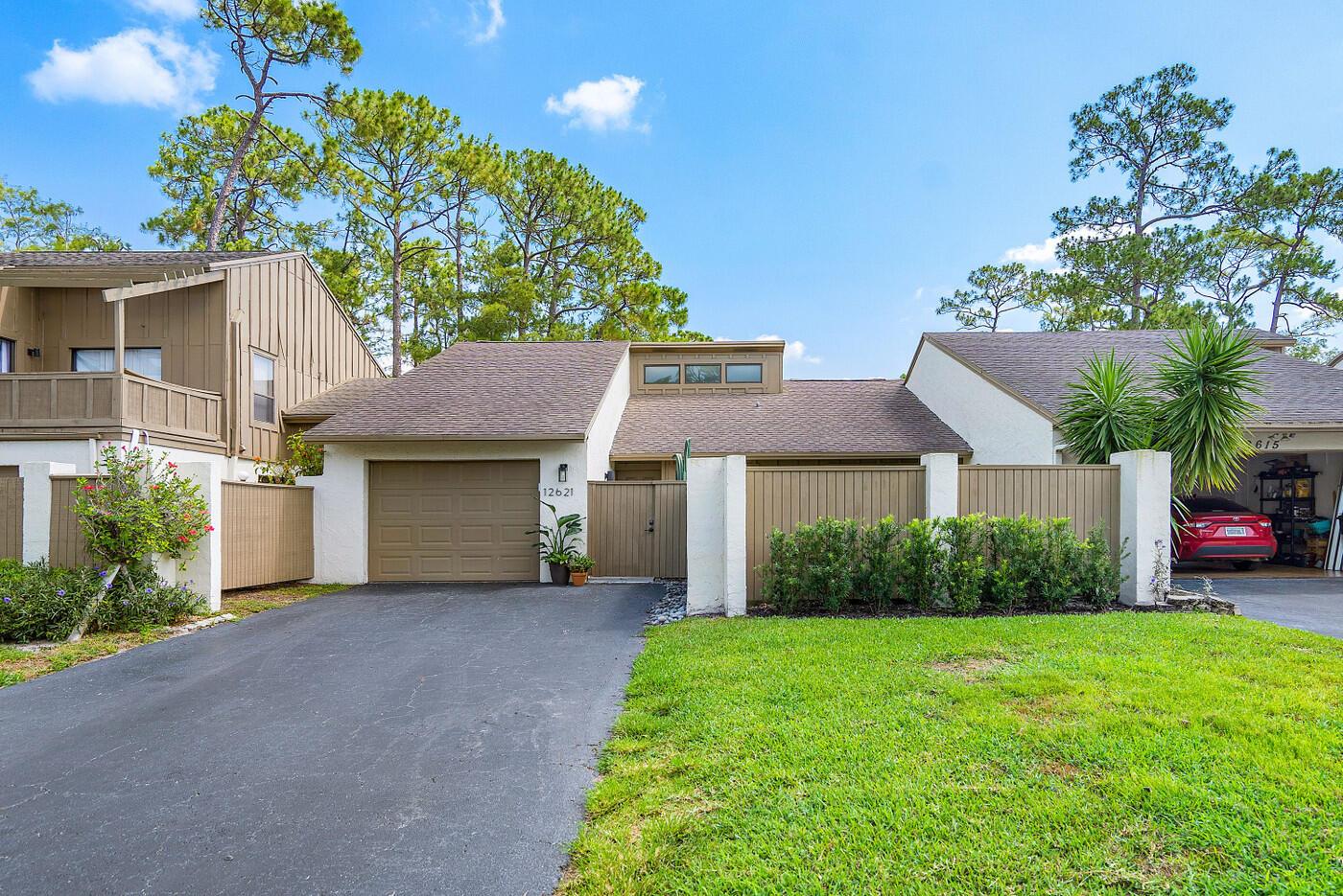 View photos, virtual tours, details... 12621 Shady Pines Court 12621