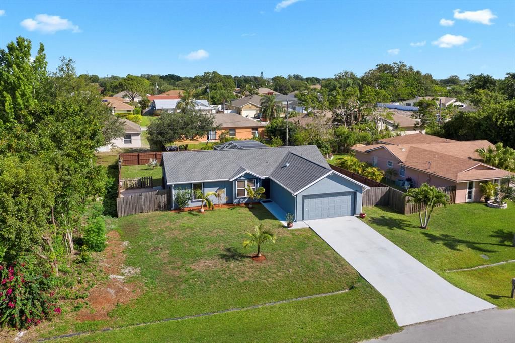 Photo of 1025 SW Canary Terrace, Port Saint Lucie, FL 34953 (MLS # R10710143)