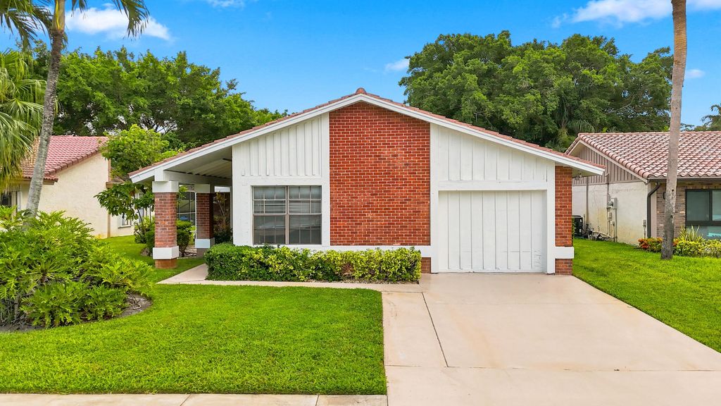 Photo of 19652 Back Nine DR, Boca Raton, FL 33498 (MLS # B26055151)