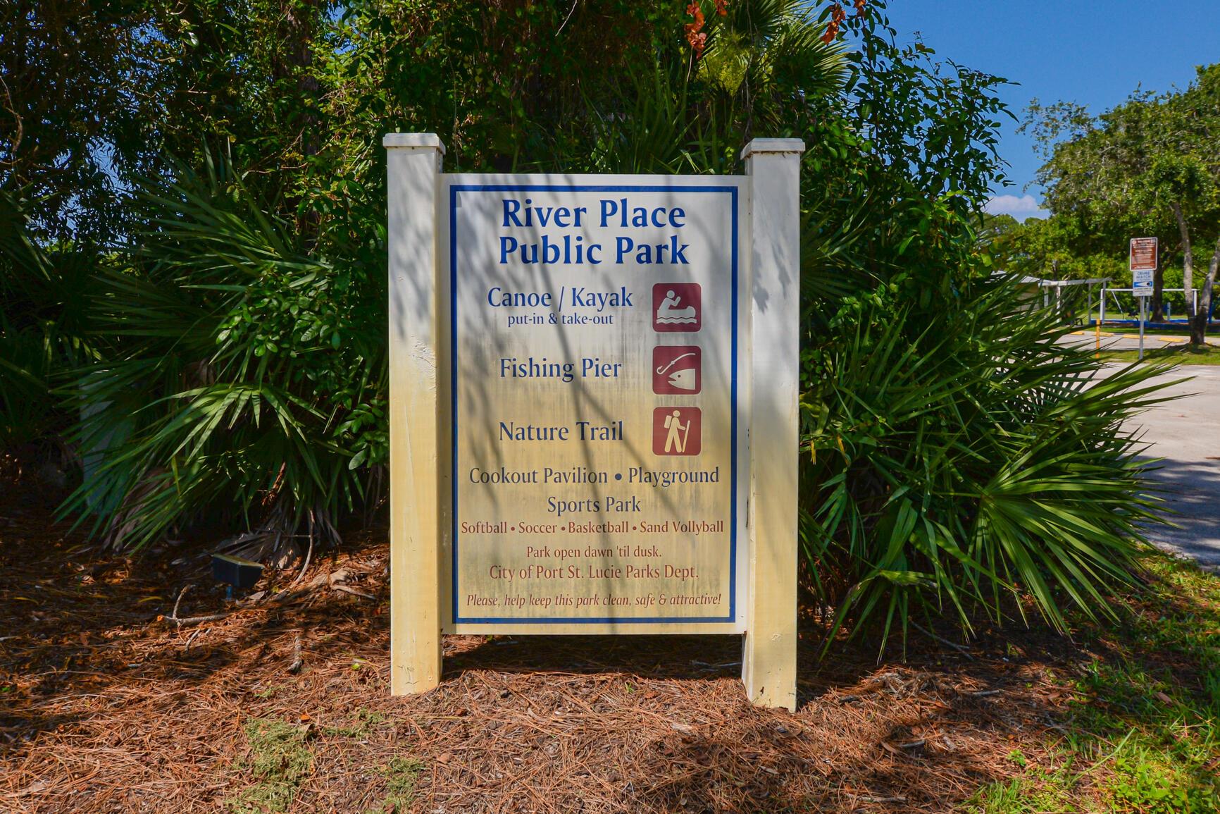 RIVER PLACE ON THE ST LUC - Residential