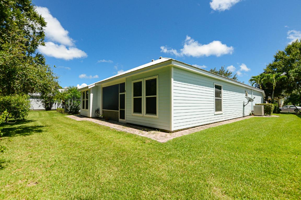 RIVER PLACE ON THE ST LUCIE NO 6 - Residential