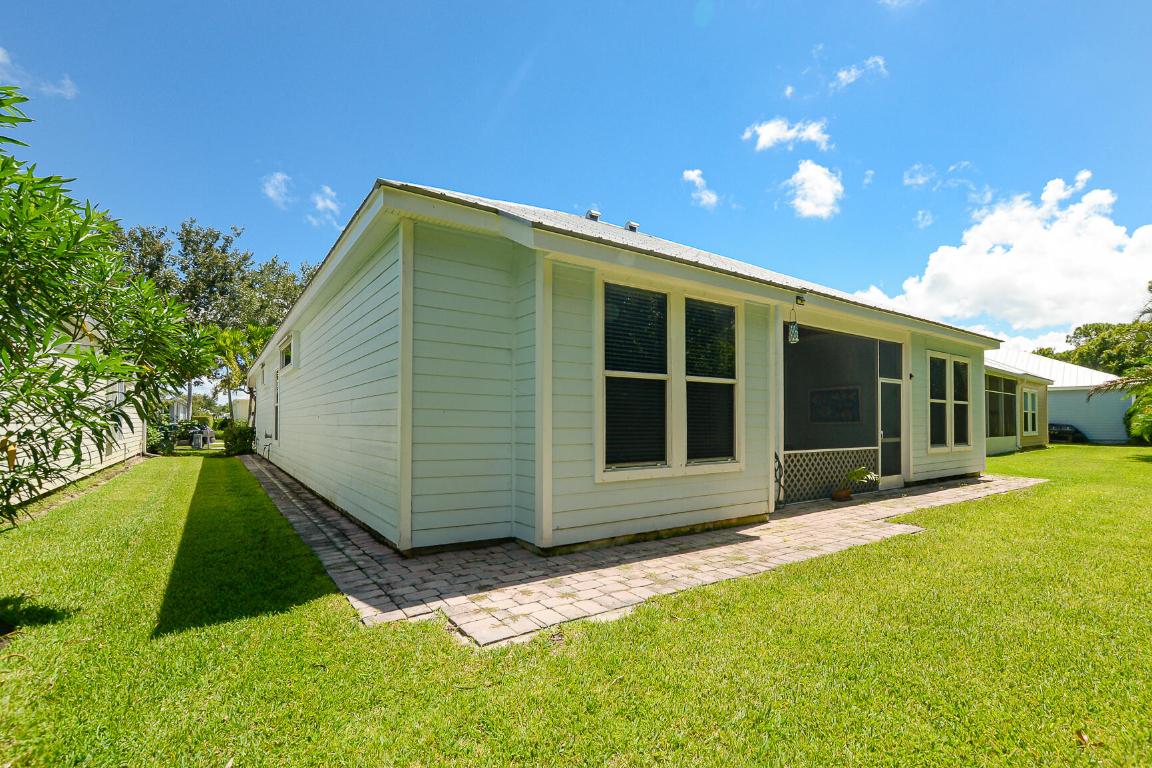 RIVER PLACE ON THE ST LUCIE NO 6 - Residential