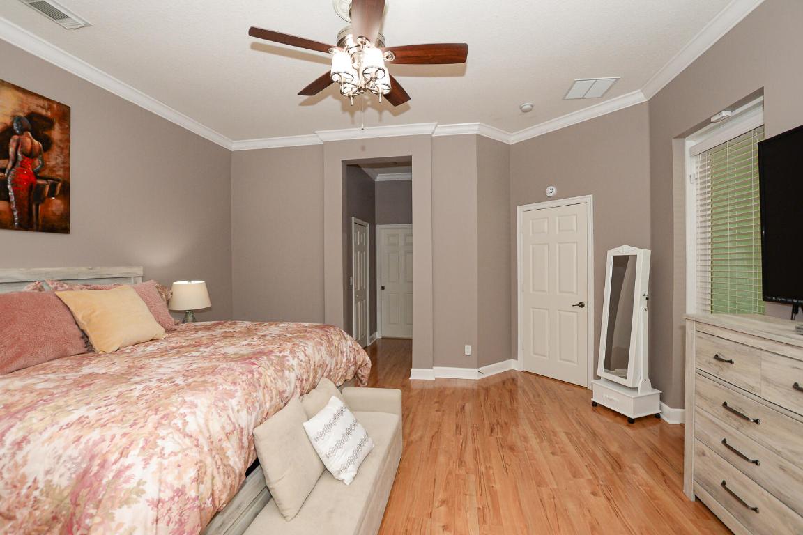 RIVER PLACE ON THE ST LUCIE NO 6 - Residential