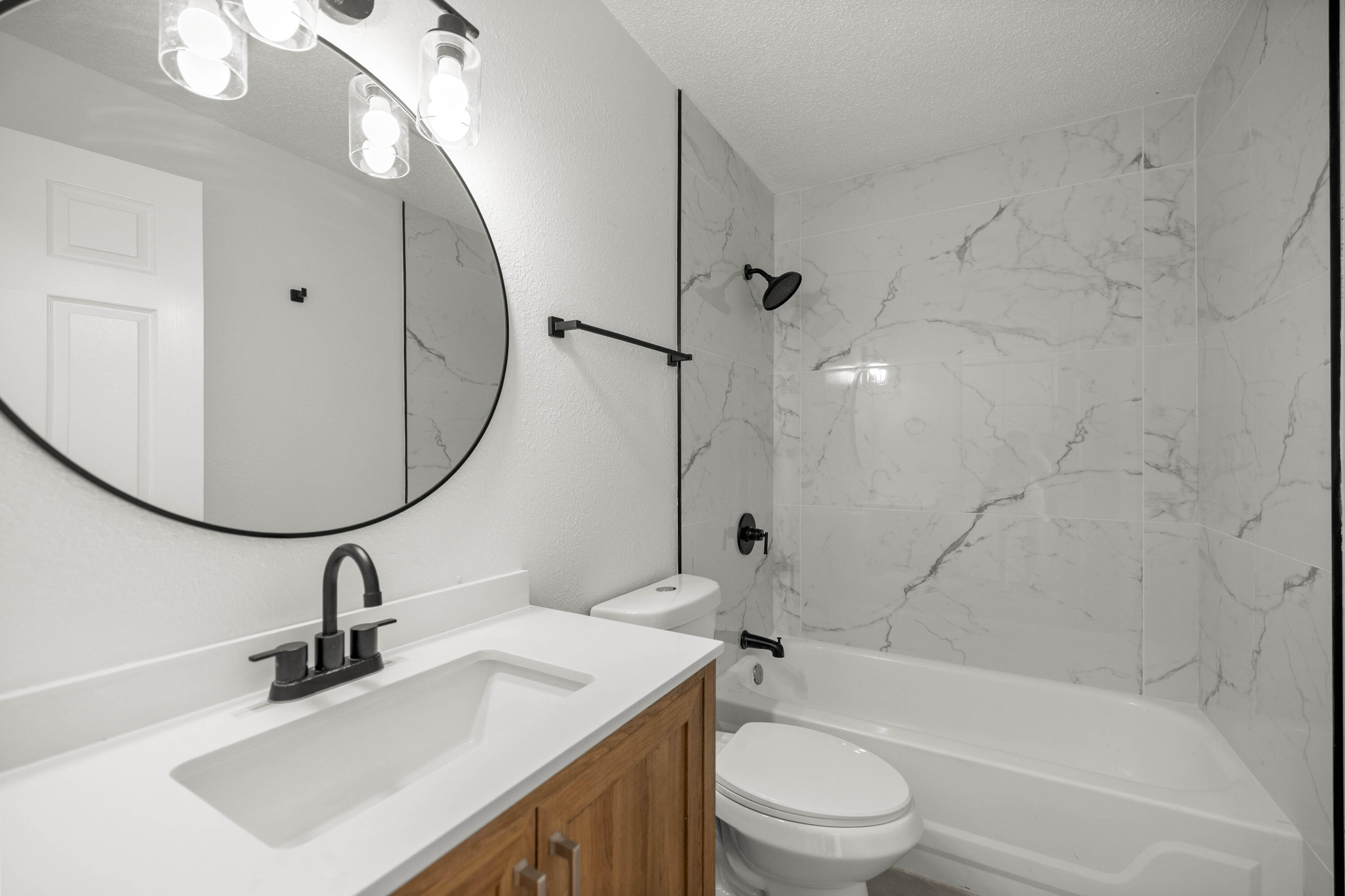 GREENFIELDS UN I - Residential Lease