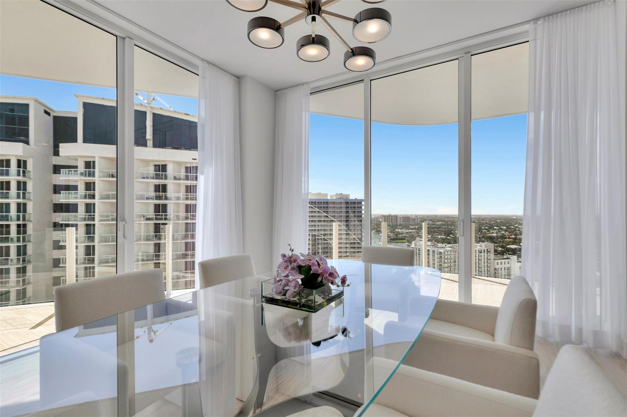 525 N Fort Lauderdale Beach Boulevard 1903