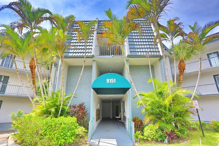 Beautifully maintained 2-bedroom, 2-bath condo in the desirable 55+ Lime Bay community. Located on the third floor with elevator access, this unit features a split-bedroom layout, updated bathrooms, brand-new bedroom carpets, and a mix of tile and carpet flooring. Hurricane impact windows throughout provide added security and energy efficiency. The screened-in balcony offers peaceful garden views, perfect for relaxing.
The spacious primary suite includes a walk-in closet and en-suite bath. A newer A/C unit ensures year-round comfort.
Community amenities include clubhouse, swimming pool, tennis/pickleball courts, shuffleboard, Bocce Ball, bingo, weekly barbecues, and monthly social events. Conveniently located near shopping, dining, medical facilities, and major roadways.