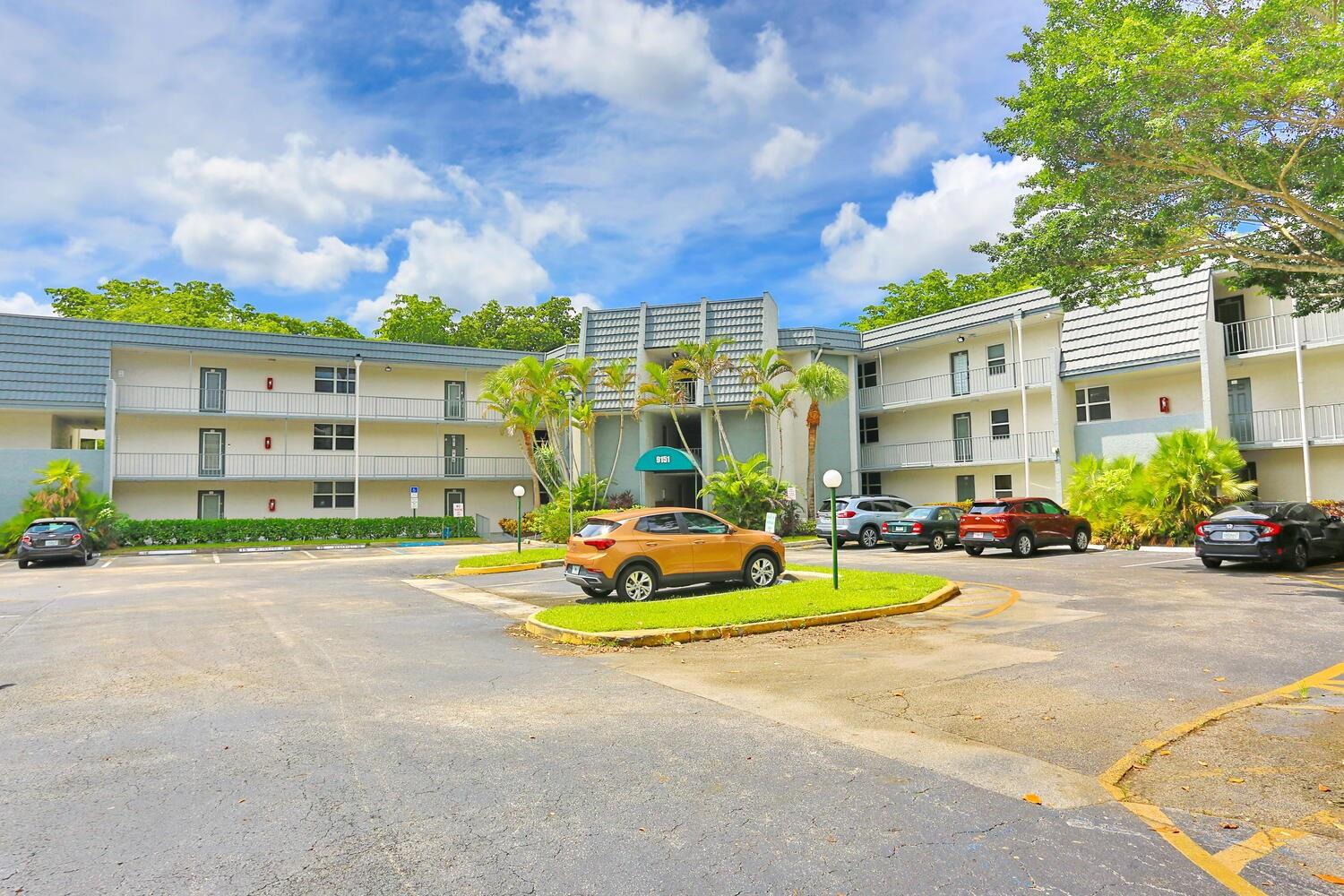 LIME BAY - Residential