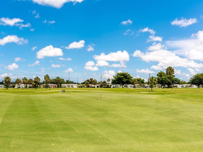 ORIOLE GOLF AND TENNIS CL - Residential
