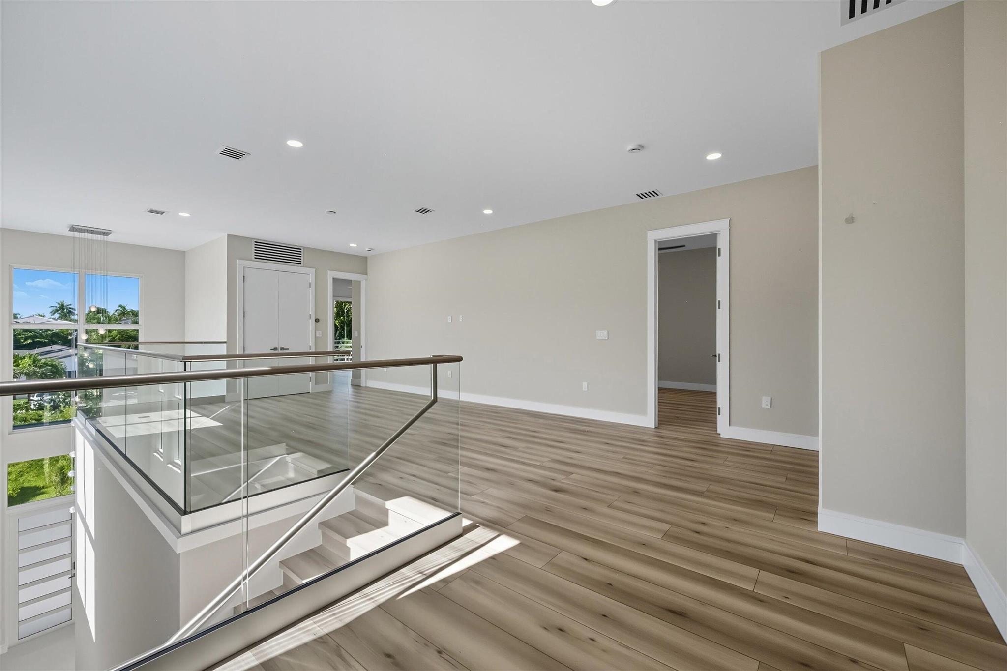 LA HACIENDA DELRAY - Residential