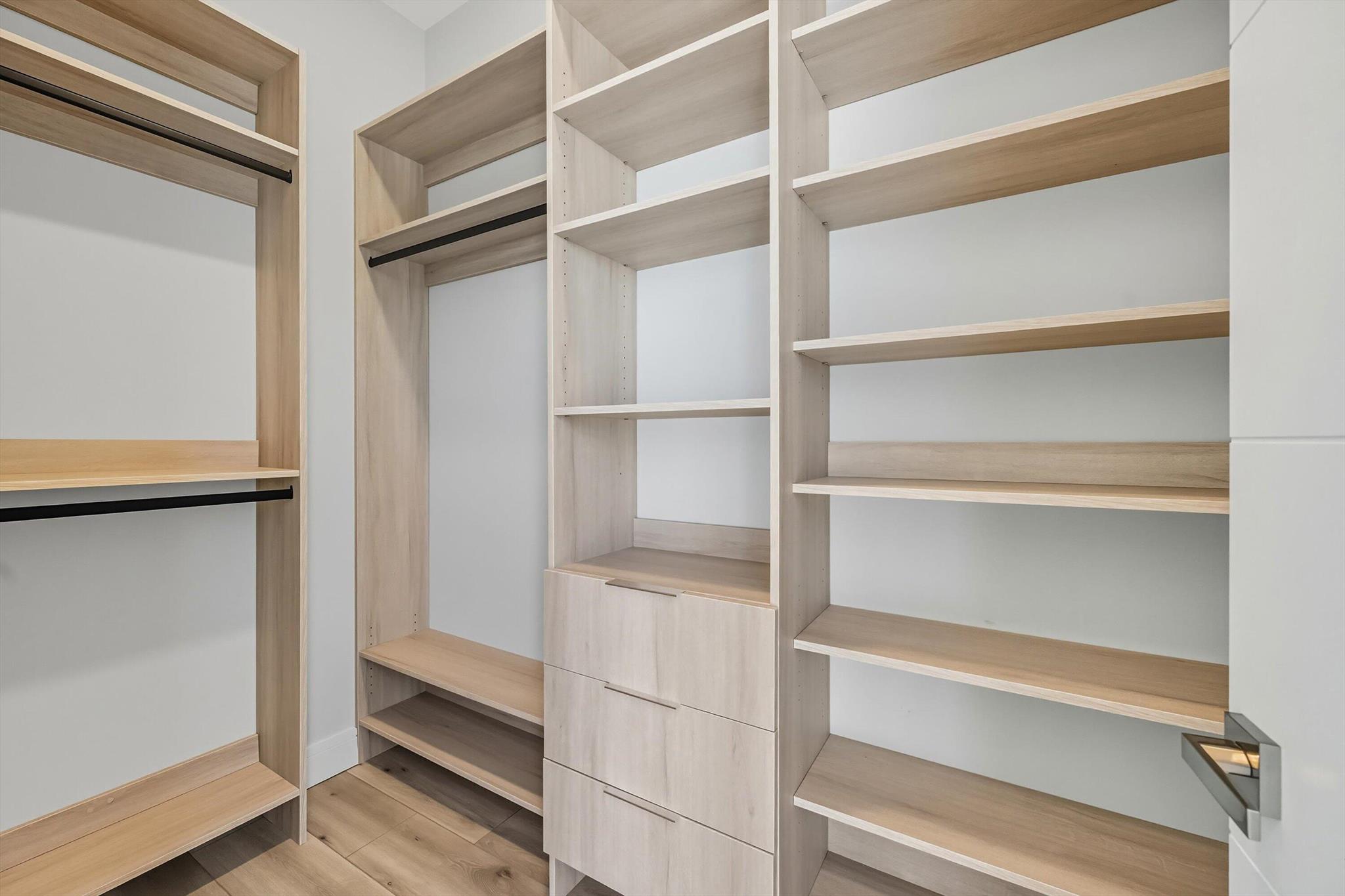 LA HACIENDA DELRAY - Residential