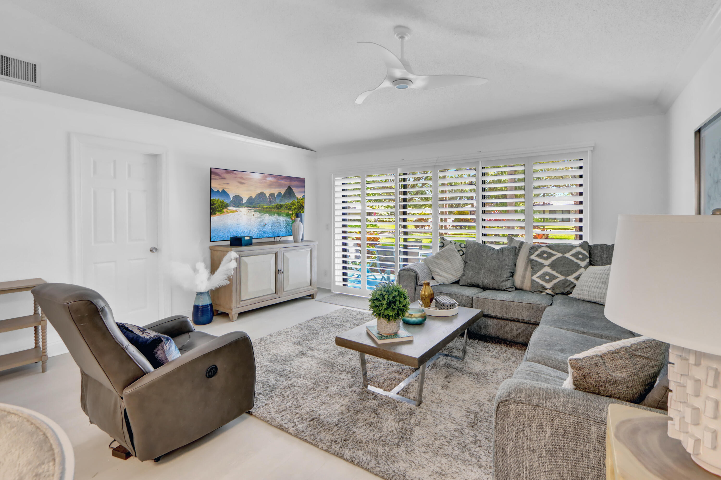 603 Club Drive 603