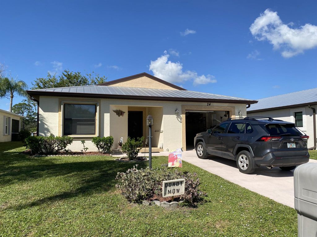 Photo of 24 Azul, Fort Pierce, FL 34951 (MLS # R10929644)