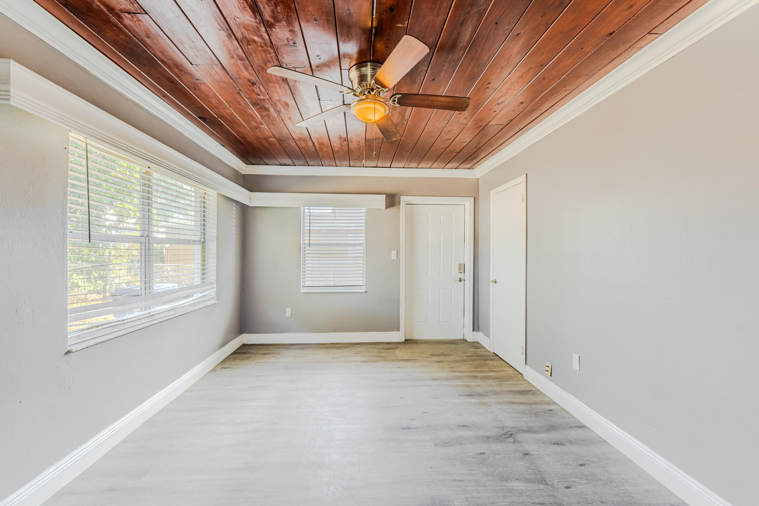 B AND G HOMES - Residential Lease
